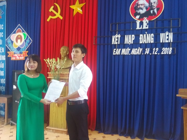 Lễ kết nạp Đảng